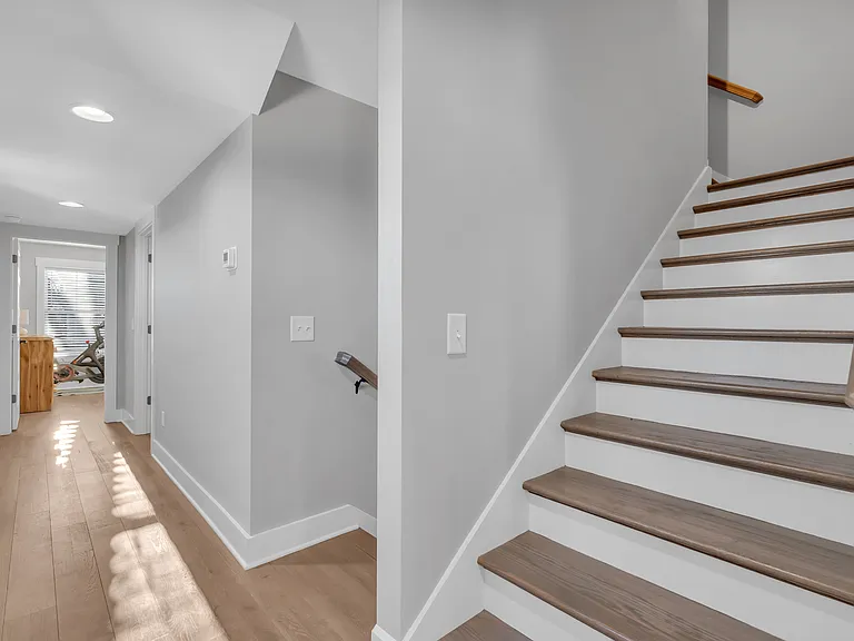502A Croley Dr — Photo 13