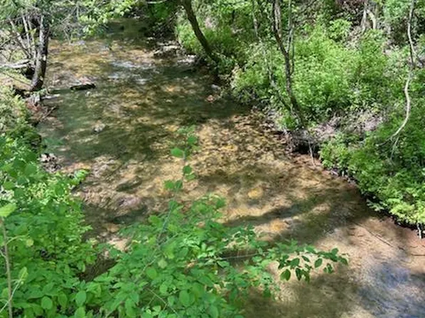 3 Tusquittee Lndg, Hayesville, NC 28904