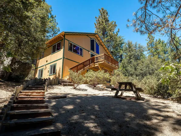 25265 Foster Lake Rd, Idyllwild, CA 92549