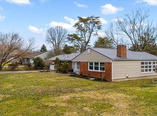 202 Walnut Dr, Marietta, OH 45750