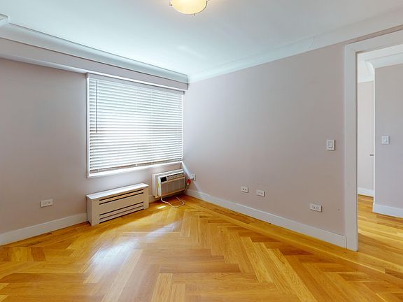 5th image of 50 W 93rd St #507N