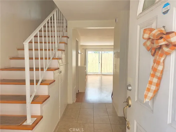 719 N Eucalyptus Ave APT 26C, Inglewood, CA 90302