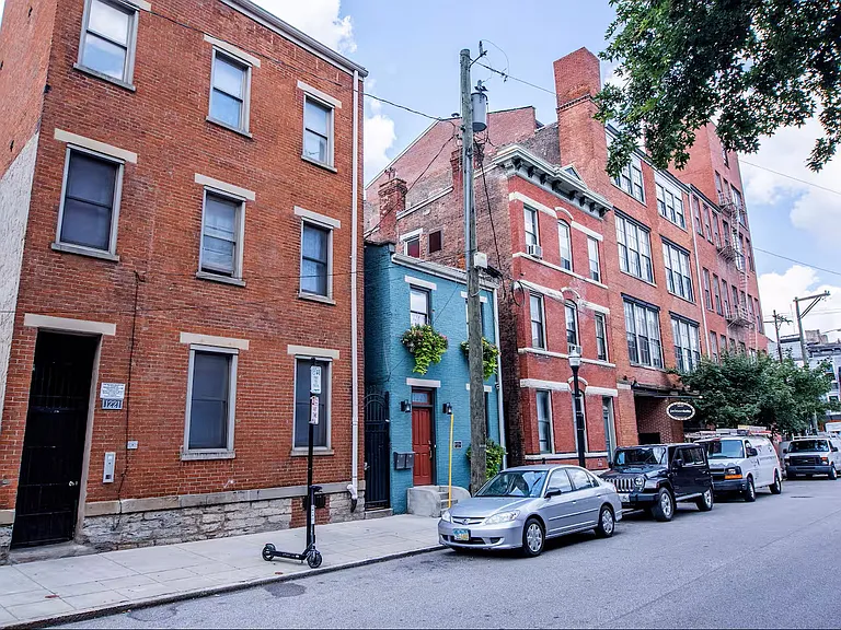 1223 Jackson St #2 — Photo 2