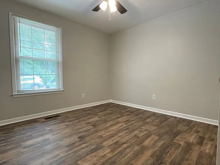 109 Oliver Street — Photo 2
