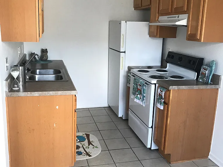 Spanish Oaks — Photo 17