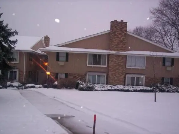 5675 West Brown Deer ROAD #104, Brown Deer, WI 53223