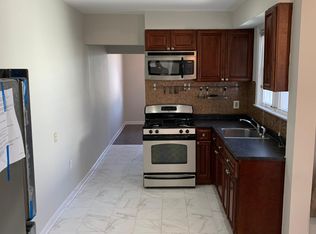 77 Beacon Ave FLOOR 3, Jersey City, NJ 07306