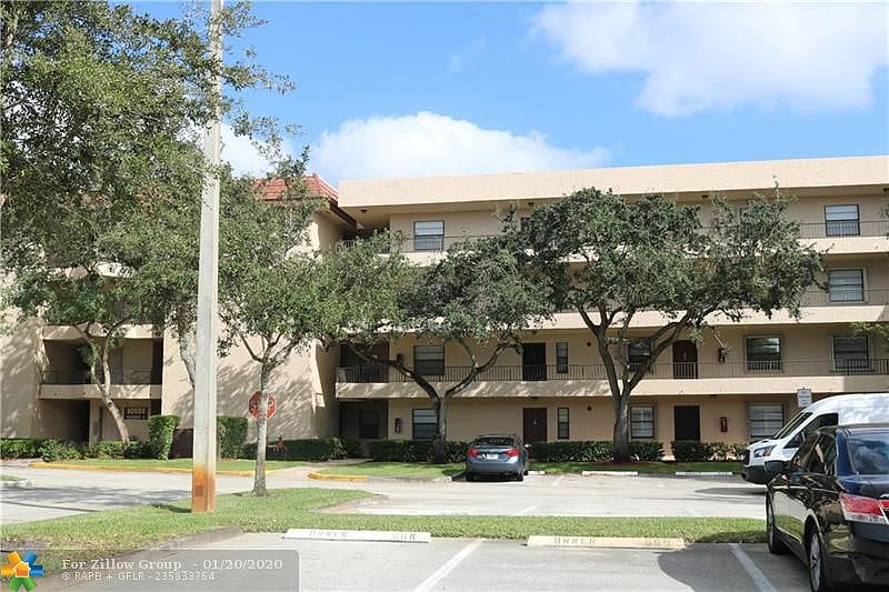 1st image of 10551 W Broward Blvd APT 207