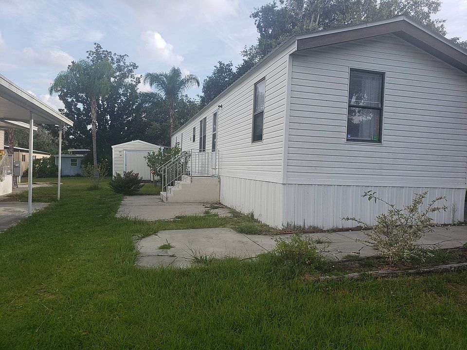 1st image of 10725 Dakota Oaks Dr