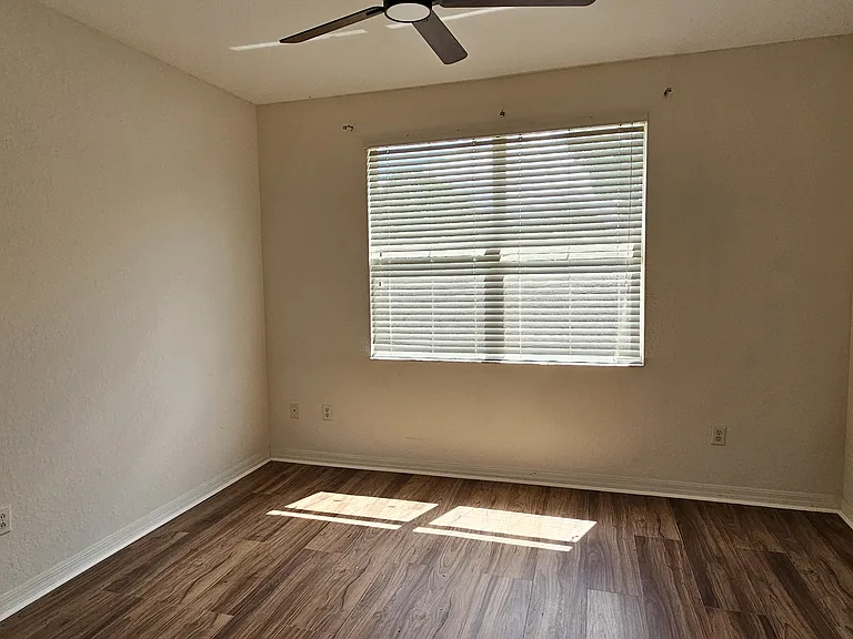 1224 Summergate Dr — Photo 17