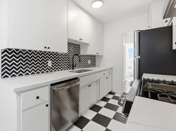 Newly Remodeled 1-Bedroom Upper Unit in Alamitos Beach, 1721 E Appleton St APT 5, Long Beach, CA 90802