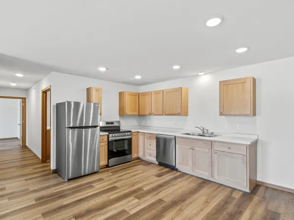 1360 Bayberry Ln, Waupun, WI