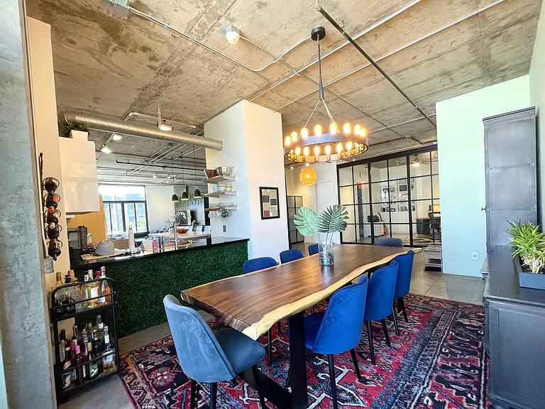 835 Locust Ave #326 — Photo 11