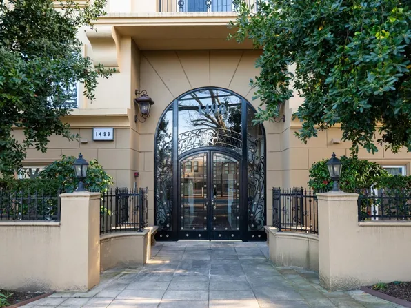 1499 Oak Grove Ave APT 301, Burlingame, CA 94010