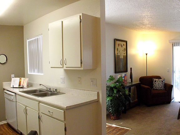4th image of 555 E Fruitvale Ave APT 0803
