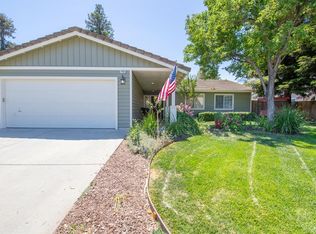 1495 Ingrid Dr, Dixon, CA 95620