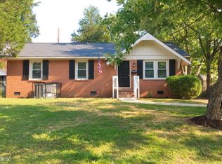 4009 Sunnycrest Ln, Charlotte, NC 28217