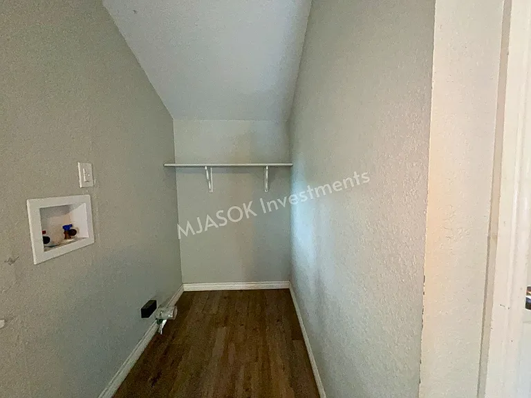 1713 NW Irwin Ave — Photo 9