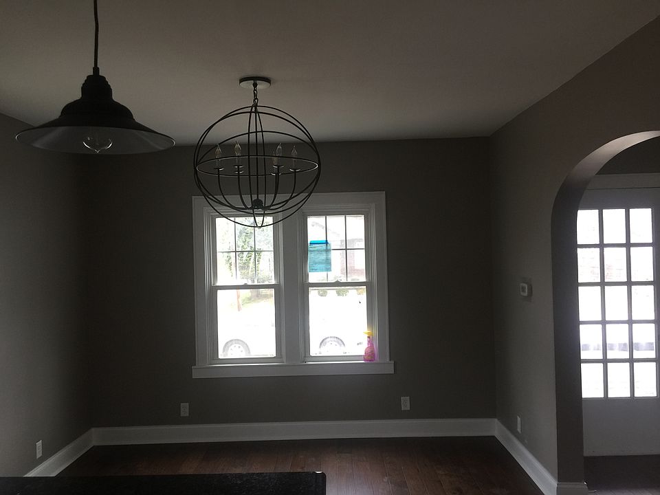 1st image of 2609 E Gum St