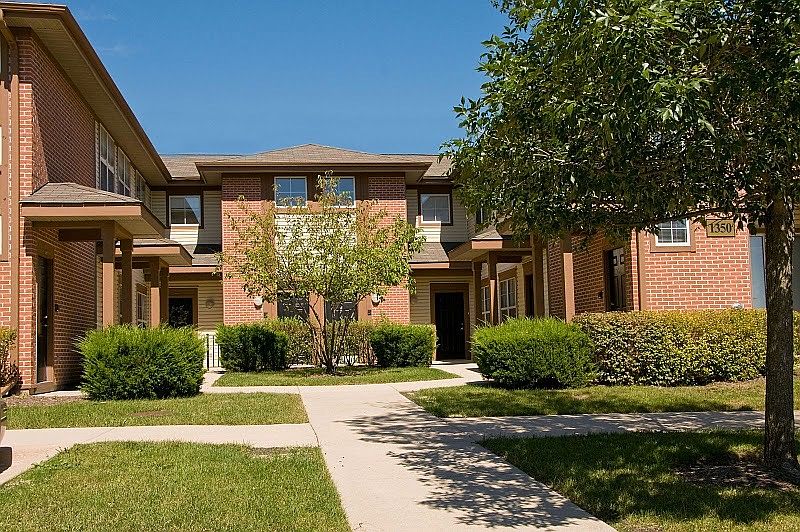 1st image of 1250 W Indian Trl APT 10