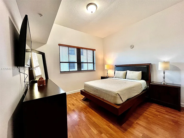 8390 SW 72nd Ave #521 — Photo 5