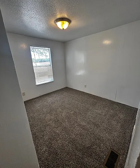 775 Steele Rd #3 — Photo 2