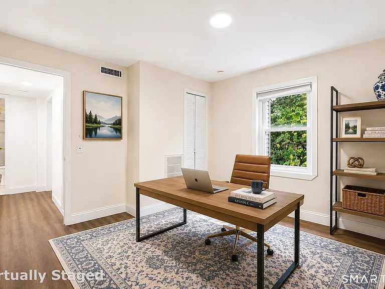 11 Barmore Dr W — Photo 10