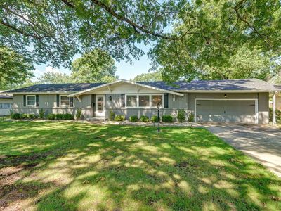 1983 S Meadowview Avenue, Springfield, MO, 65804