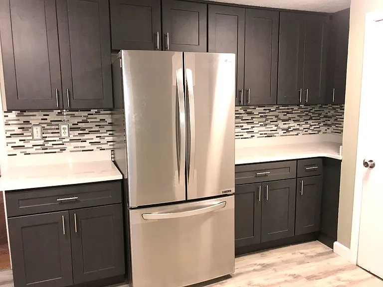 7 Robinson St #1 — Photo 3