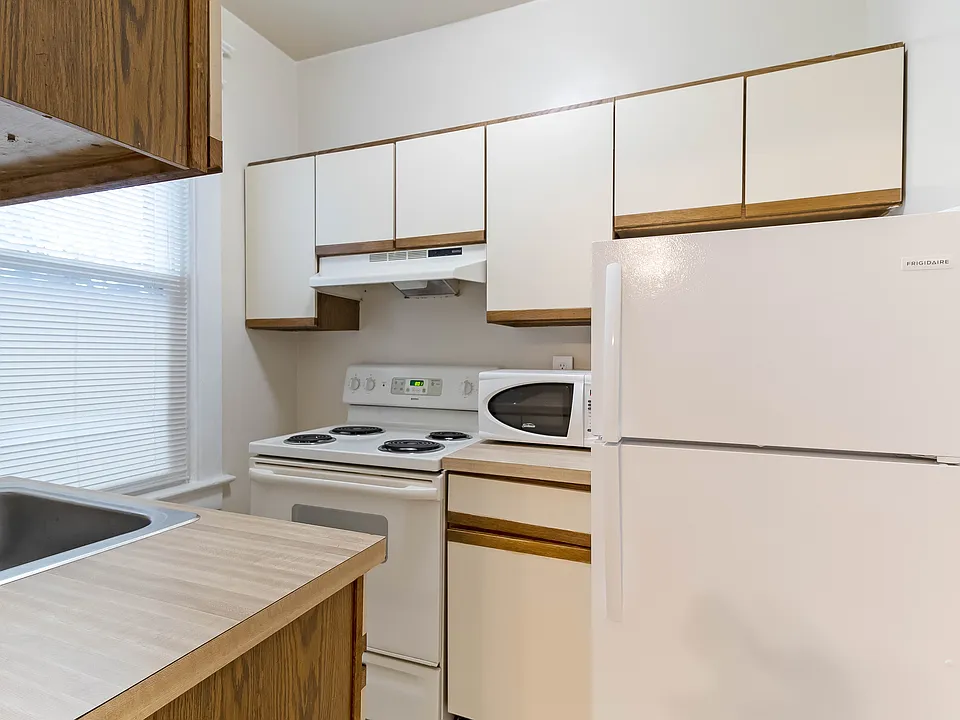 1724 T St NW #23