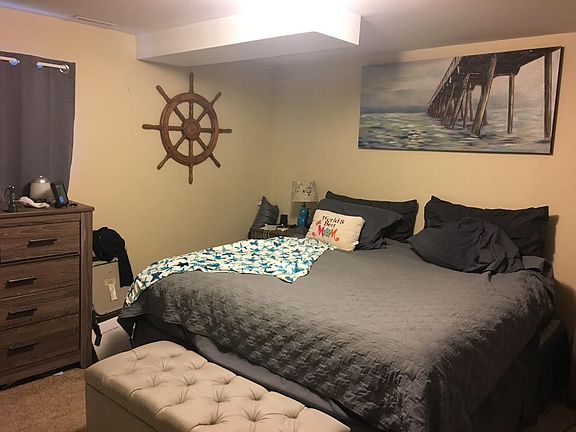 Downstairs master bed