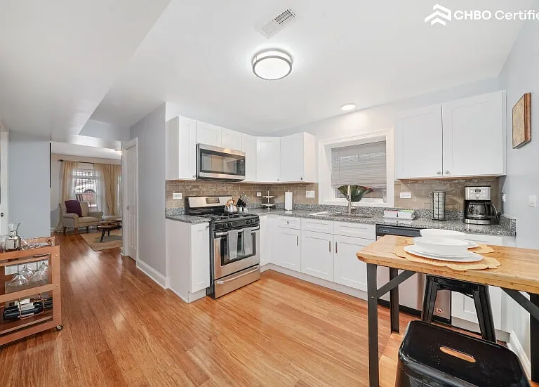 2720 N Campbell Ave #1 — Photo 5