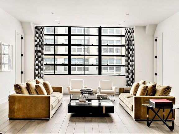 3rd image of 195 Hudson Street 2c #2C
