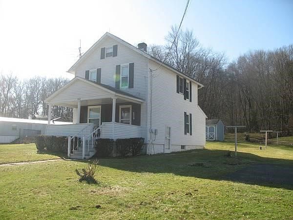 1st image of 102 Stone Ln