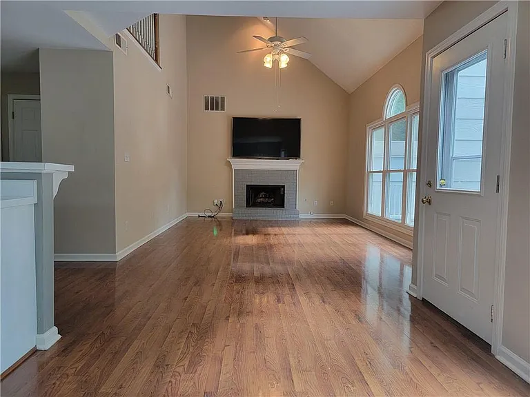 2790 Suwanee Lakes Trl — Photo 5