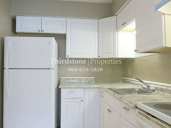 4th image of 8124 San Jose Manor Dr E APT 2