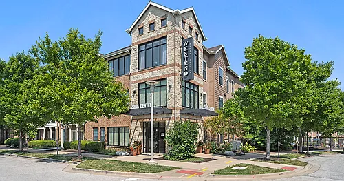 West End at City Center Apartment Homes Photo 1