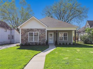 710 N Main St, Ottawa, KS 66067