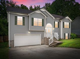 1652 Broad Cir, Clarksville, TN 37042