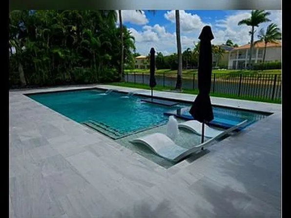 2717 Eleanor Way, Wellington, FL 33414