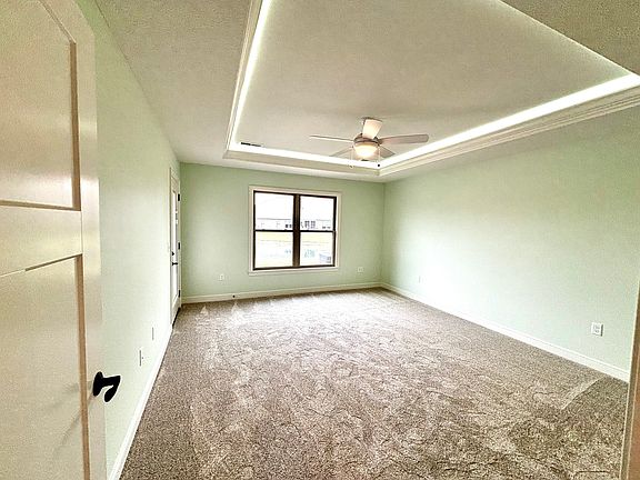 4th image of 1176 E Bentley Cir #1176