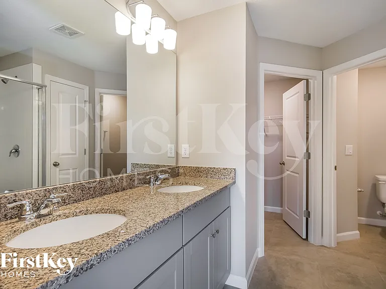 308 S Haven Ct — Photo 9