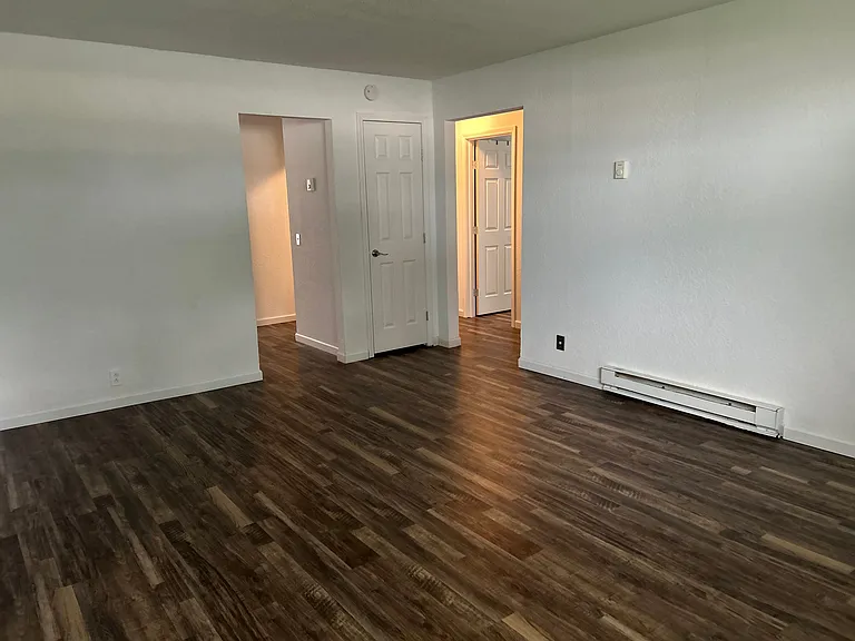 211 Smith Rd #211B — Photo 1