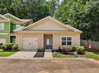 198 Towne Villas Dr, Jasper, GA 30143