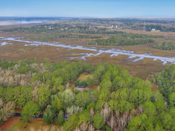 Marshfield Rd, Charleston, SC 29455