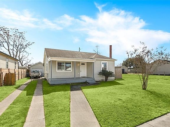 2nd image of 29 Gibbs Dr