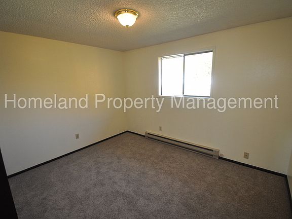 3rd image of 23317 E Wellesley Ave