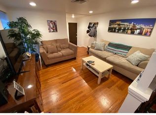 1922 Wallace St FLOOR 3, Philadelphia, PA 19130