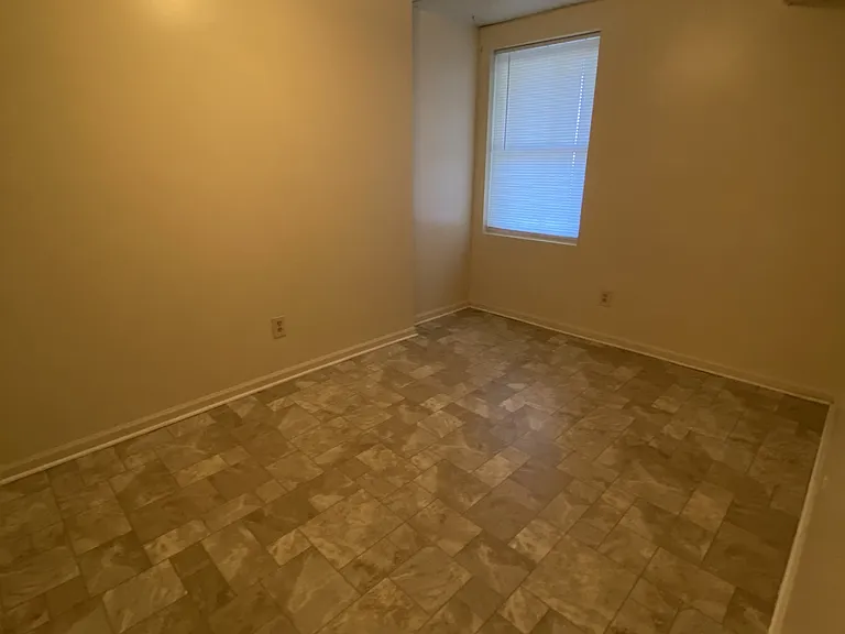 Summit Place Apartments — Photo 24