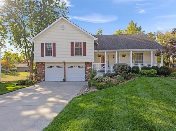 1013 NE 103rd Ter, Kansas City, MO 64155